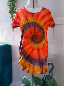 70's Curved Hem Womens Tee